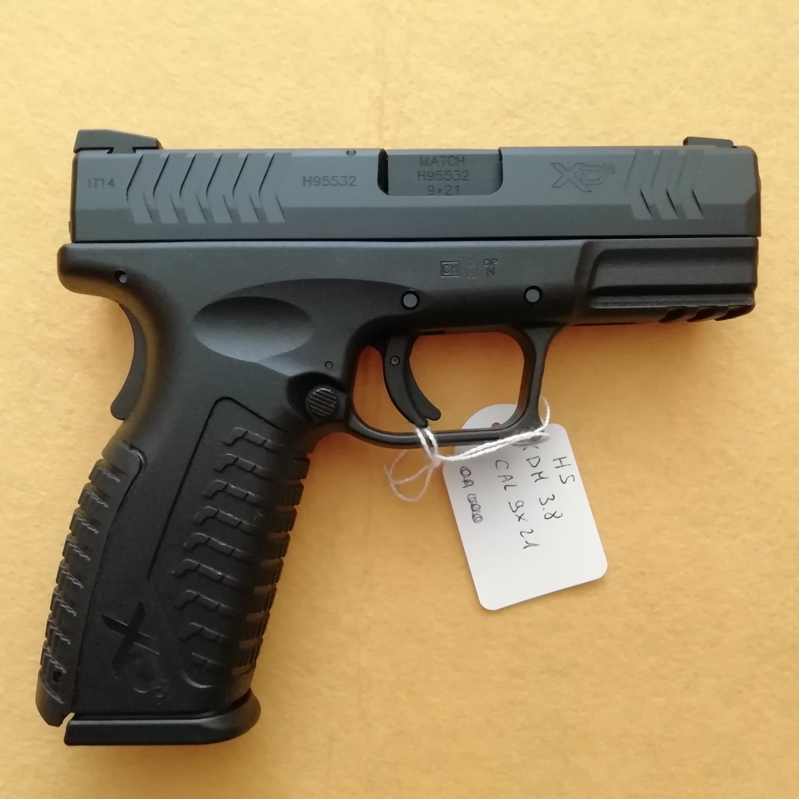 PISTOLA SEMIAUTO HS PRODUKT