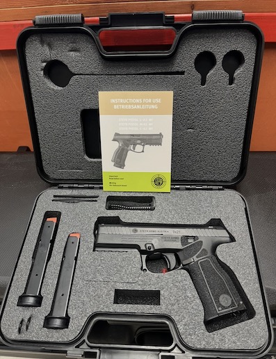 PISTOLA SEMIAUTO STEYR L9-A2-MF
